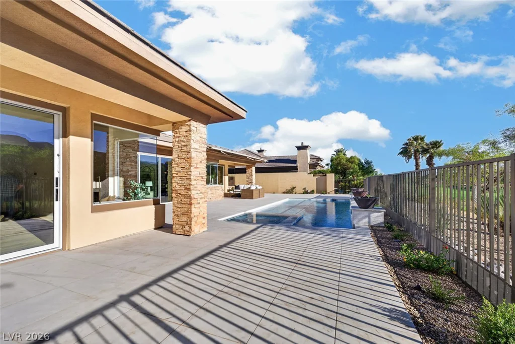 2707 Turtle Head Peak, Las Vegas, NV 89135