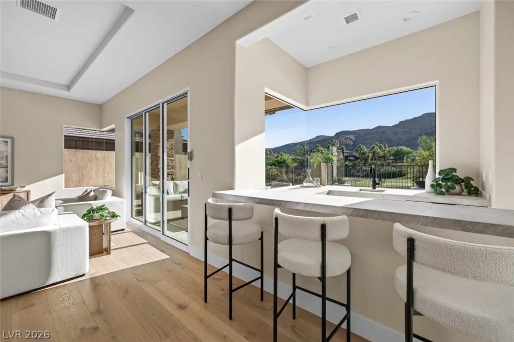 2707 Turtle Head Peak, Las Vegas, NV 89135
