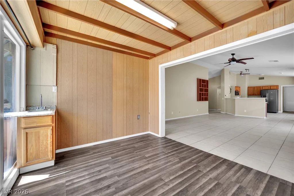 5655 Crowbush Cove, Las Vegas, NV 89122