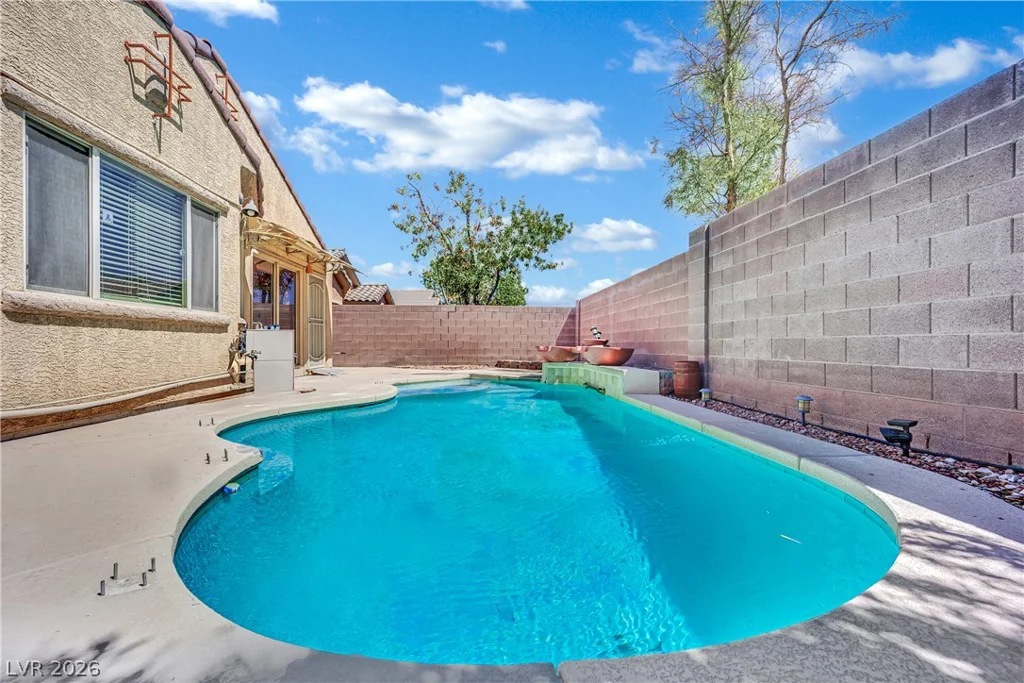 5655 Crowbush Cove, Las Vegas, NV 89122
