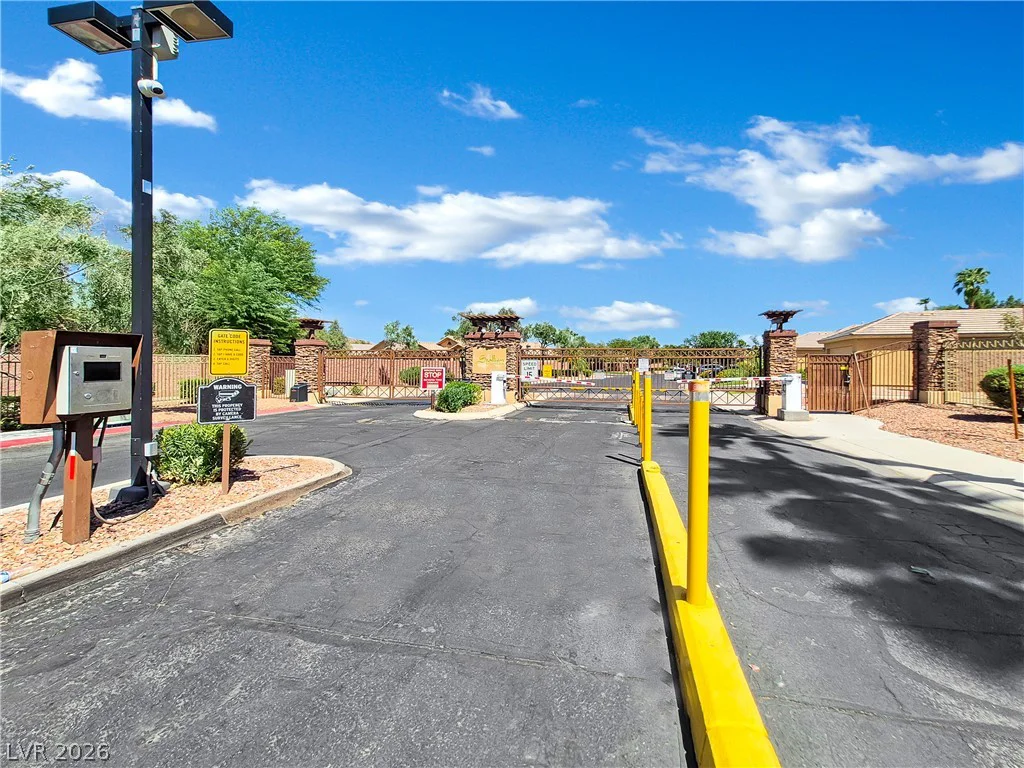 5655 Crowbush Cove, Las Vegas, NV 89122