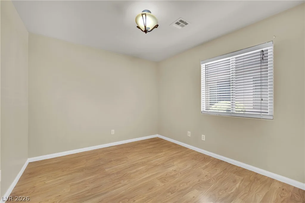 5655 Crowbush Cove, Las Vegas, NV 89122