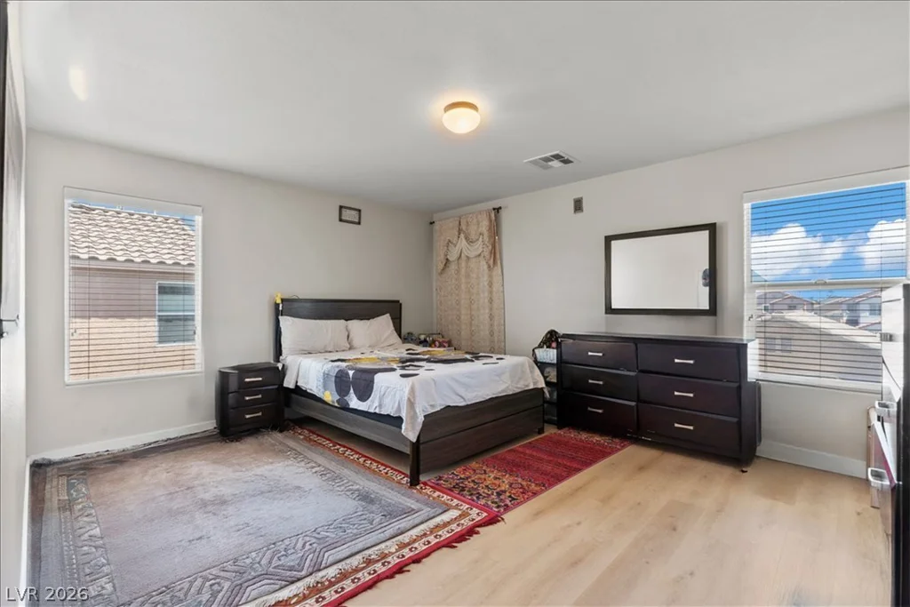 9548 Windsor Forest, Las Vegas, NV 89123