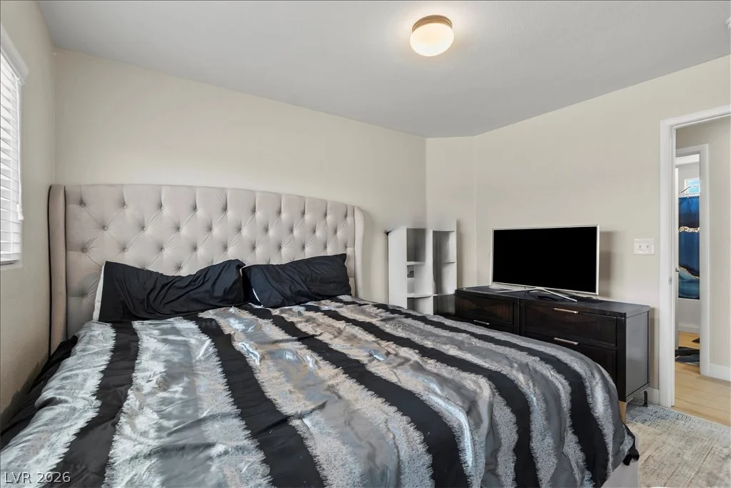 9548 Windsor Forest, Las Vegas, NV 89123