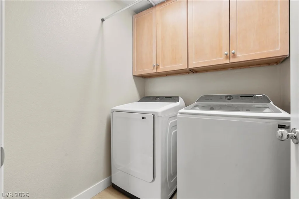 9548 Windsor Forest, Las Vegas, NV 89123