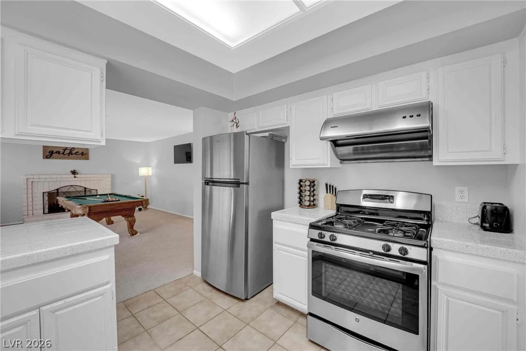 6719 Wayburn, Las Vegas, NV 89103