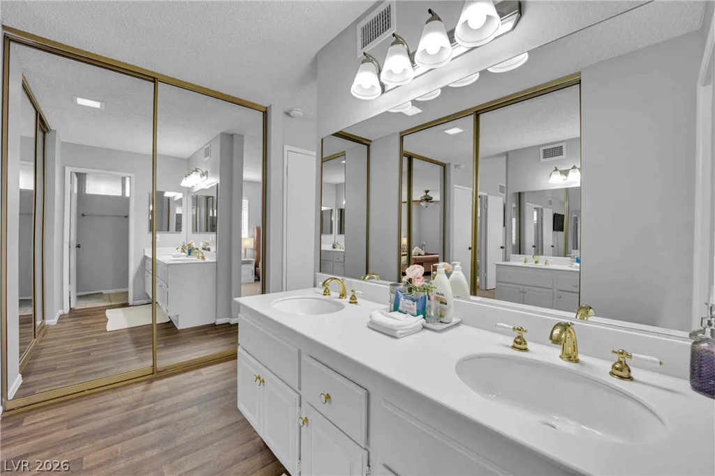 6719 Wayburn, Las Vegas, NV 89103