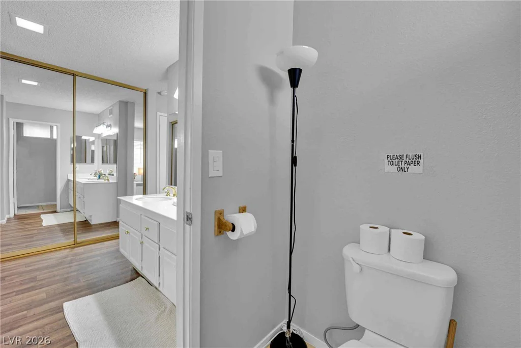 6719 Wayburn, Las Vegas, NV 89103