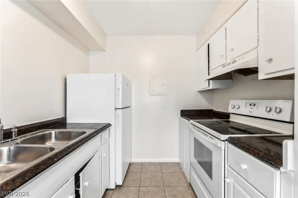 2601 Cedar, Las Vegas, NV 89101