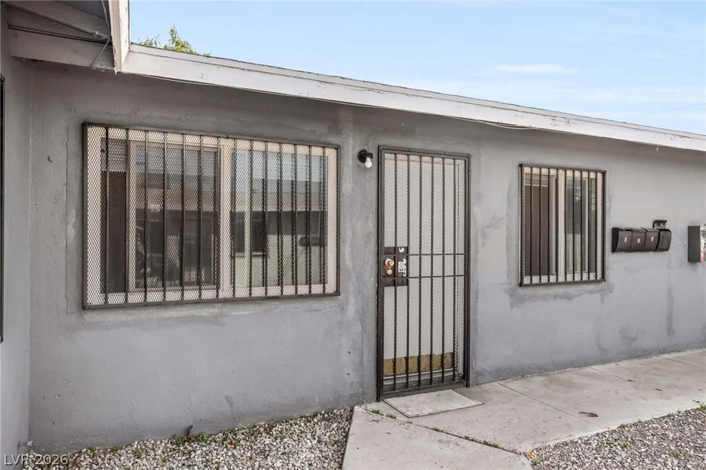 2601 Cedar, Las Vegas, NV 89101