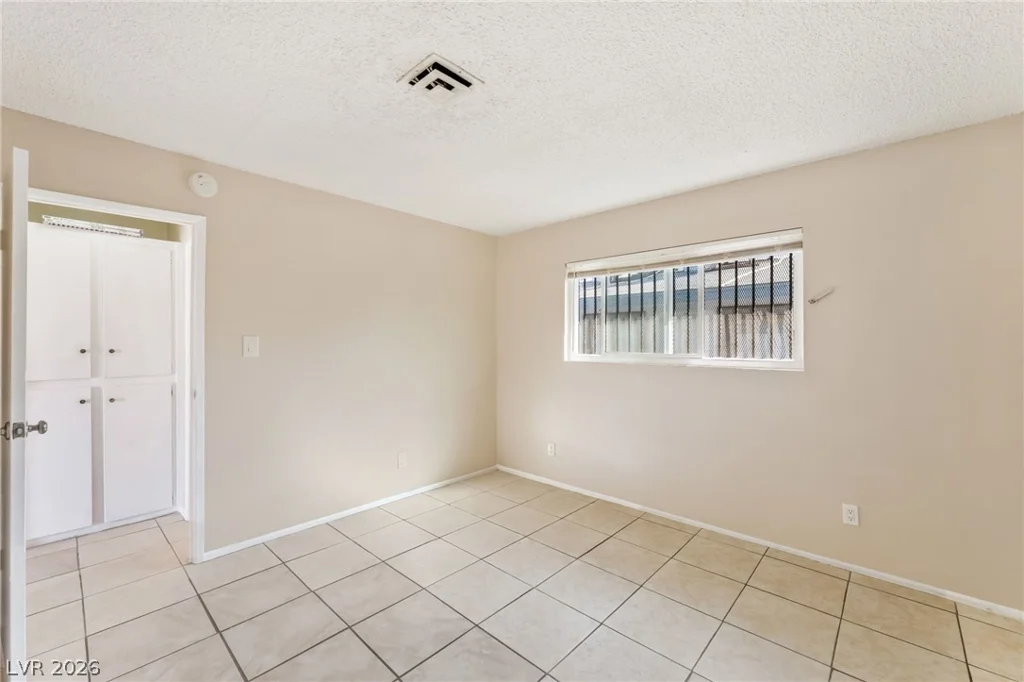 2609 Cedar, Las Vegas, NV 89101