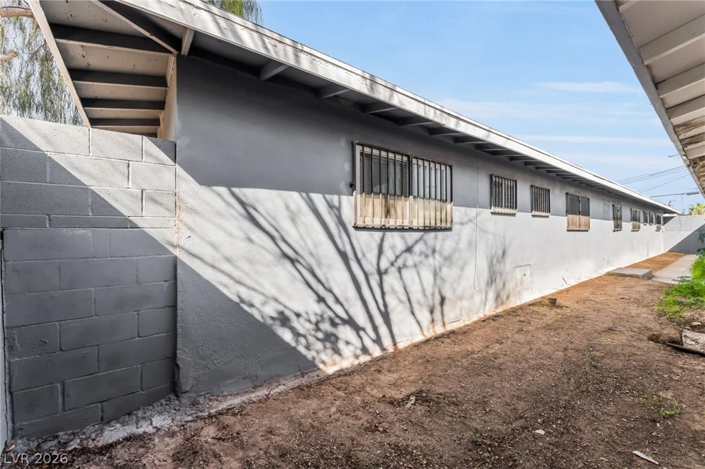 2609 Cedar, Las Vegas, NV 89101