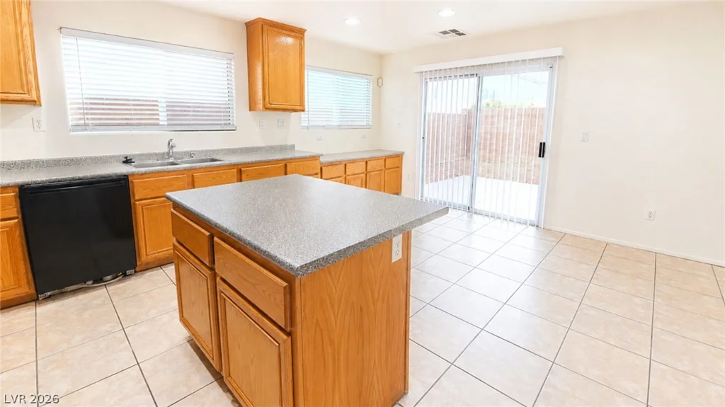7966 Delft Blue, Las Vegas, NV 89139