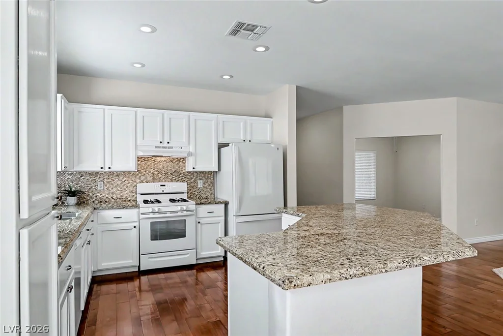 2565 Gilbertville, Henderson, NV 89052
