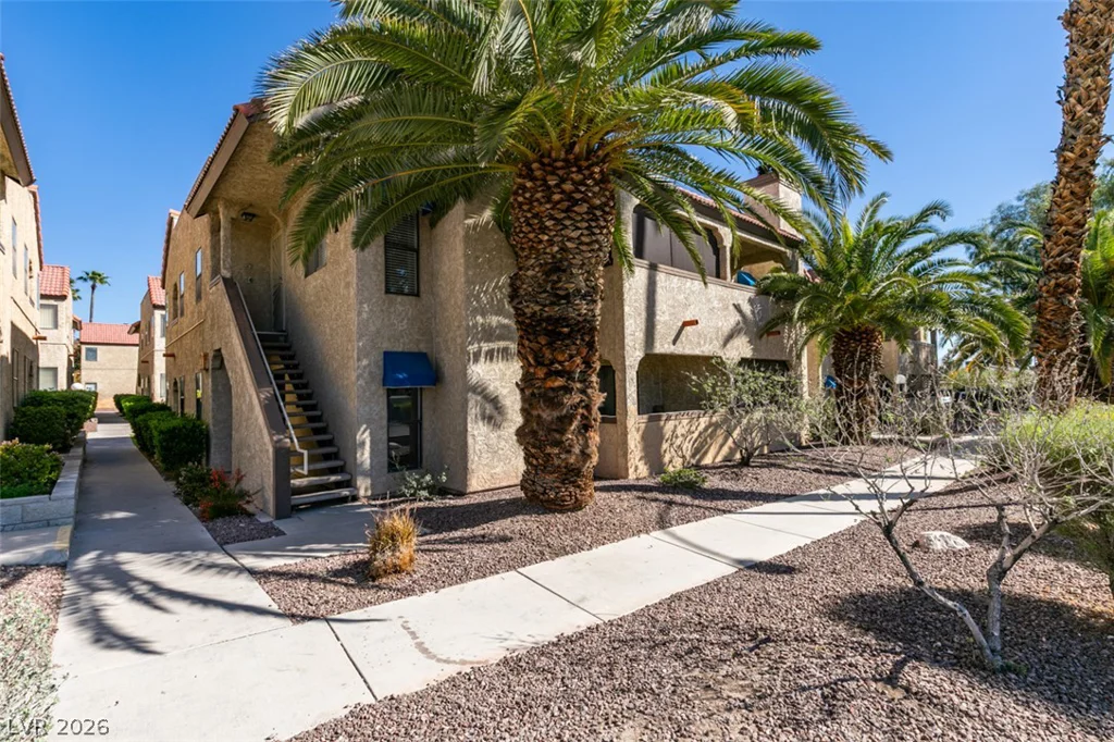 4702 Obannon, Las Vegas, NV 89102