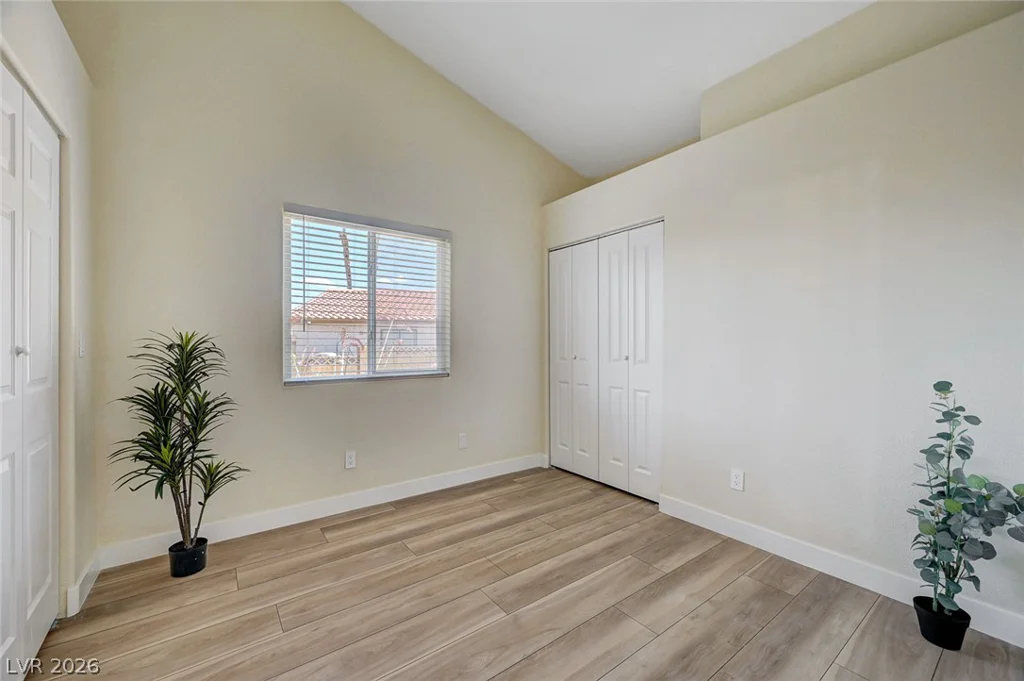 1632 Torrey Pines, Las Vegas, NV 89108