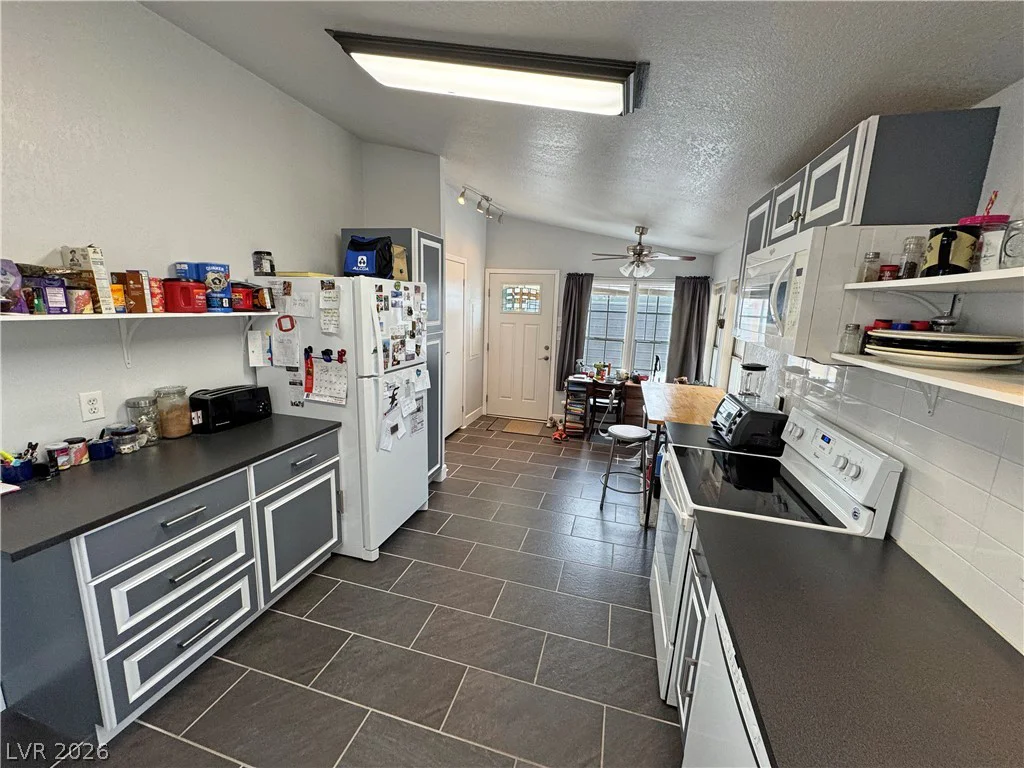 4080 Prospector, Pahrump, NV 89048