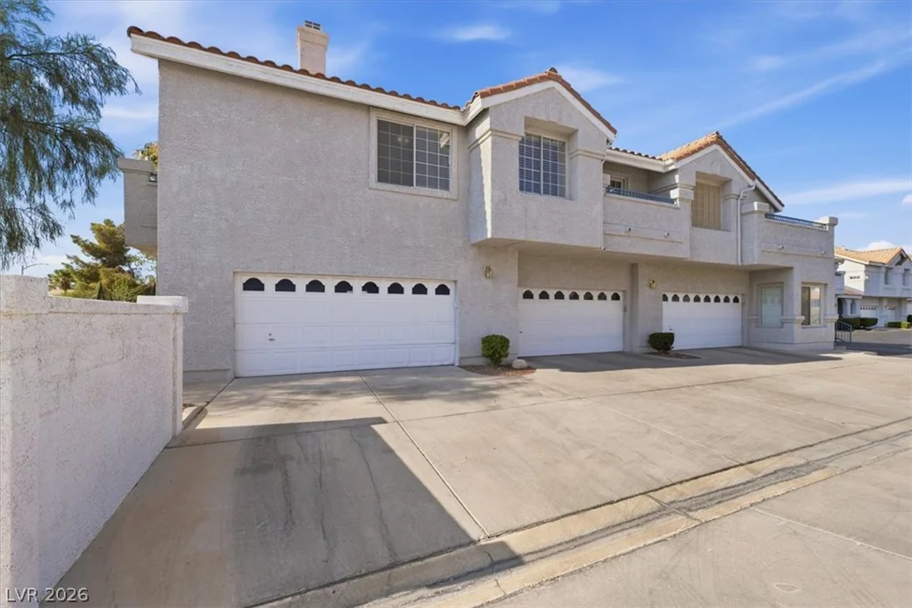 5201 Torrey Pines, Las Vegas, NV 89118