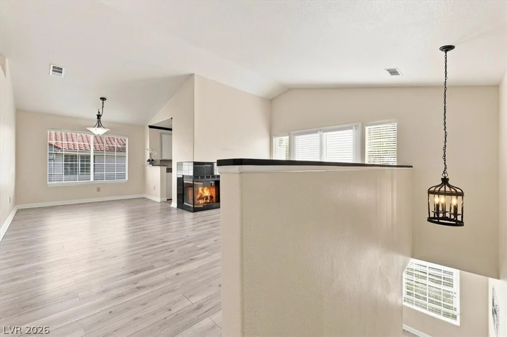 5201 Torrey Pines, Las Vegas, NV 89118