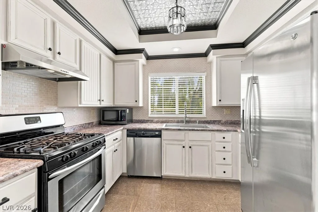5201 Torrey Pines, Las Vegas, NV 89118