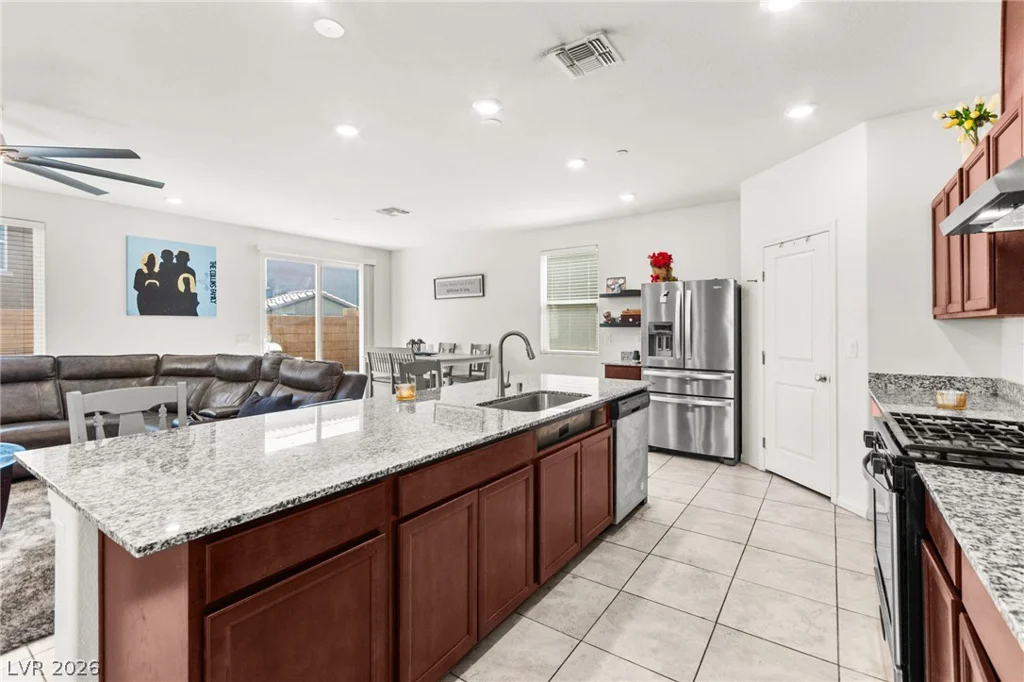 8439 Cabirolera, Las Vegas, NV 89149