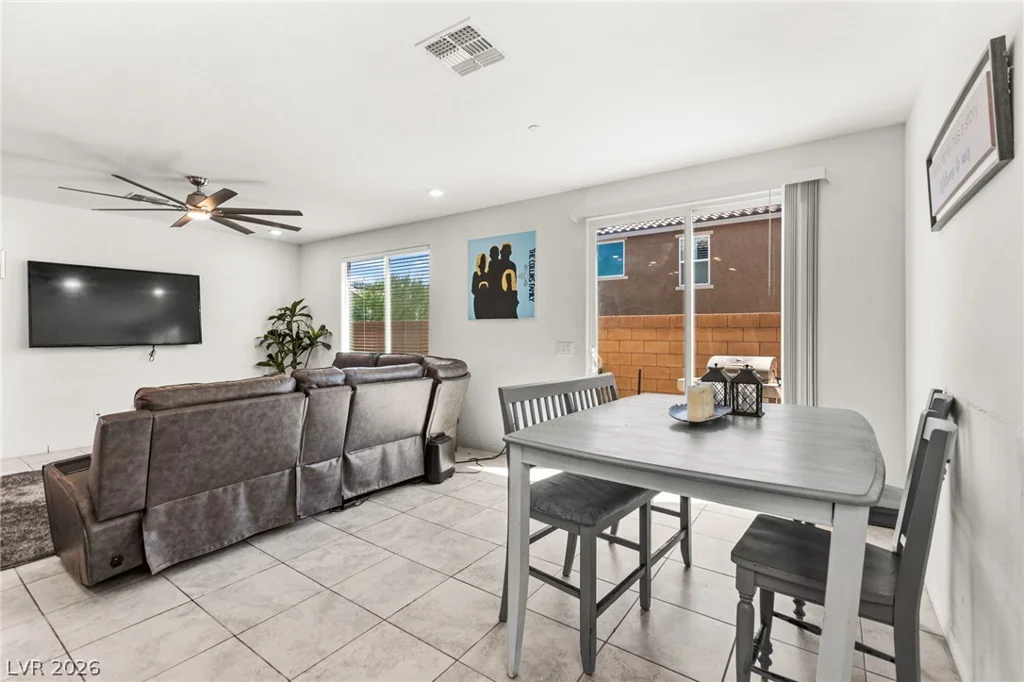 8439 Cabirolera, Las Vegas, NV 89149