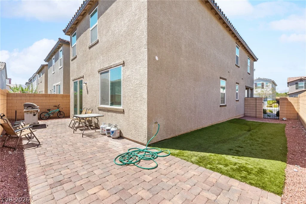 8439 Cabirolera, Las Vegas, NV 89149