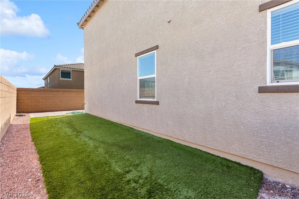 8439 Cabirolera, Las Vegas, NV 89149