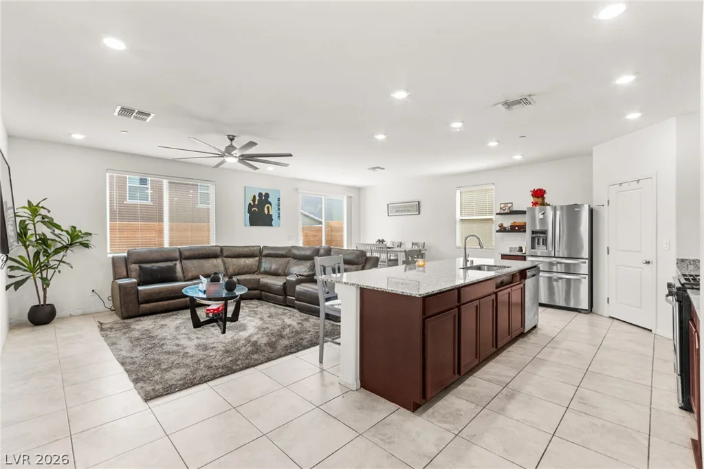 8439 Cabirolera, Las Vegas, NV 89149