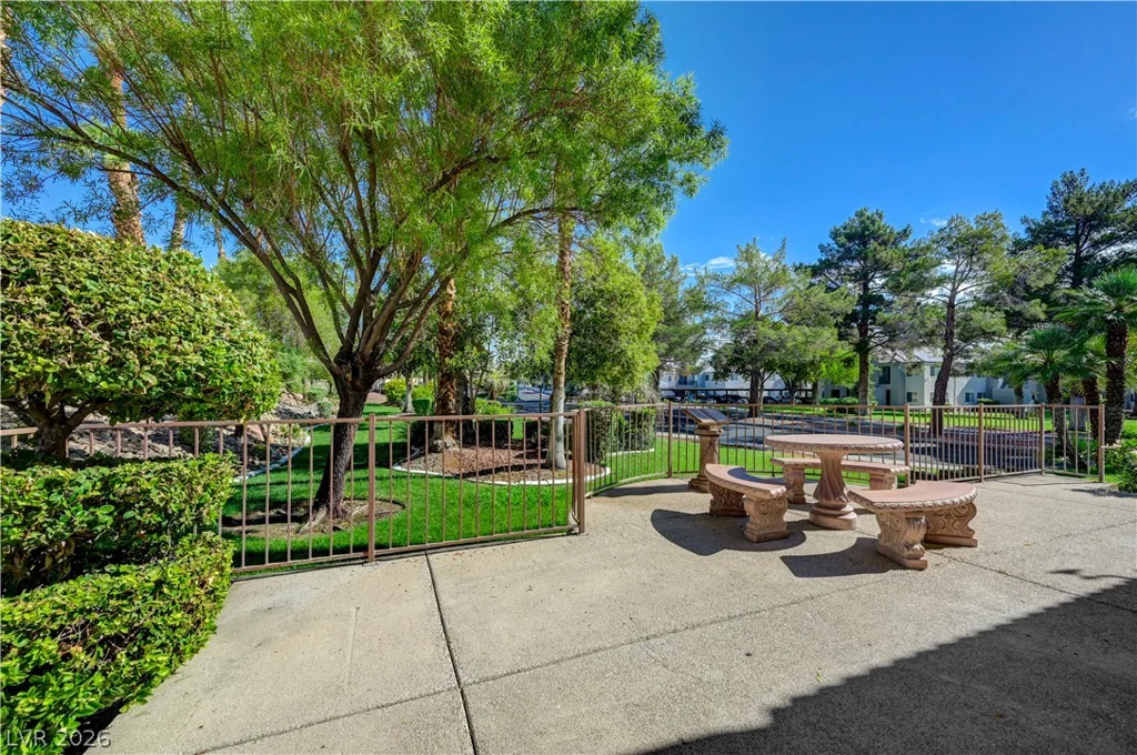 461 Purple Finch, Las Vegas, NV 89107