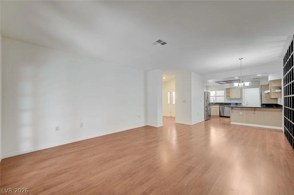 461 Purple Finch, Las Vegas, NV 89107