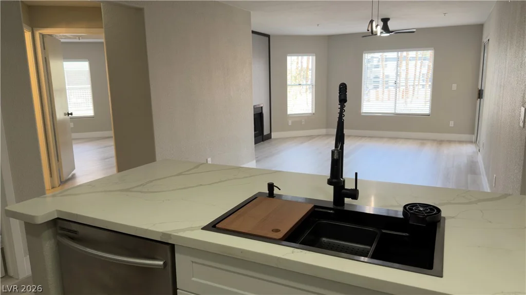 5000 RED ROCK, Las Vegas, NV 89118