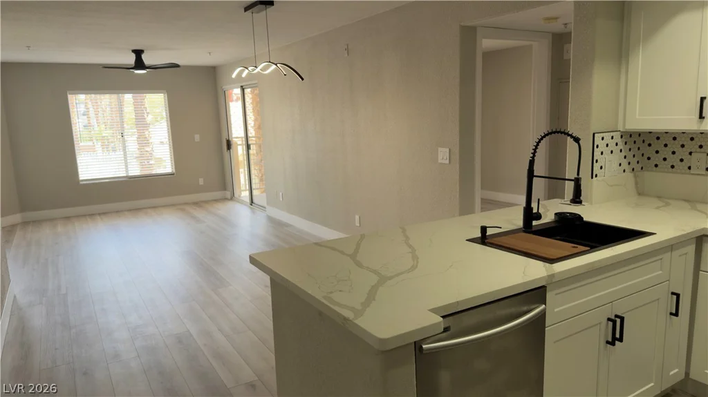 5000 RED ROCK, Las Vegas, NV 89118