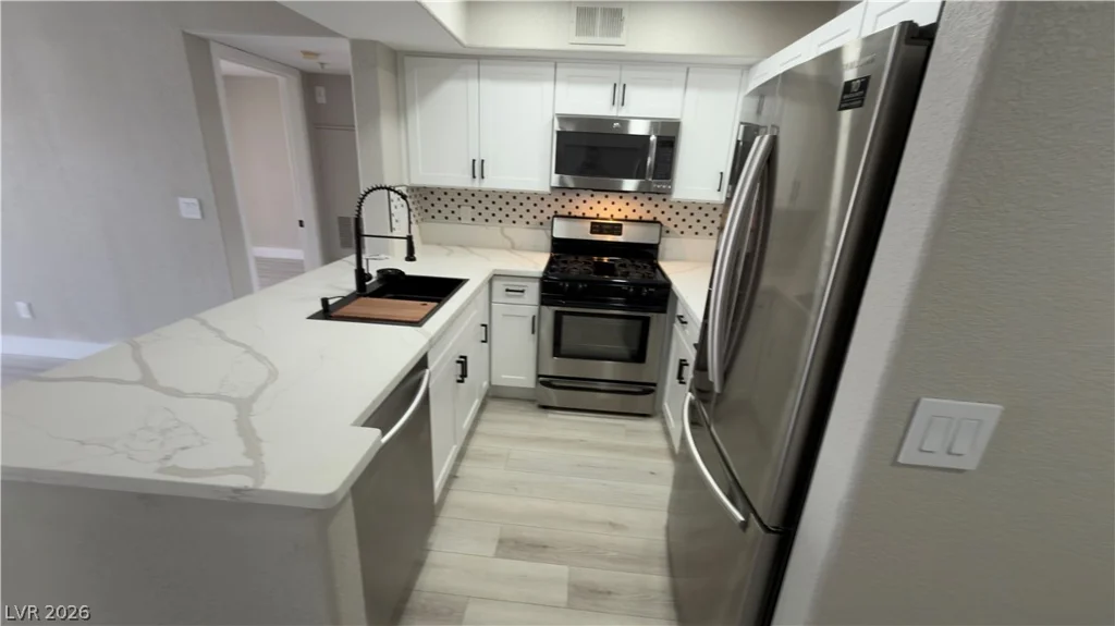 5000 RED ROCK, Las Vegas, NV 89118