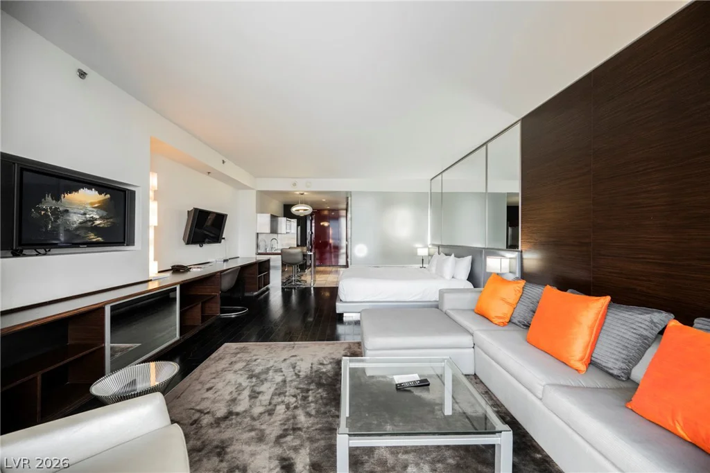 4381 Flamingo, Las Vegas, NV 89103