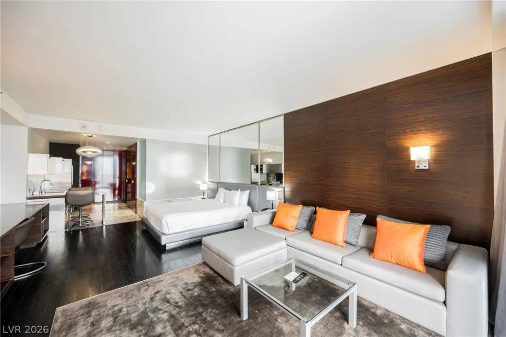 4381 Flamingo, Las Vegas, NV 89103