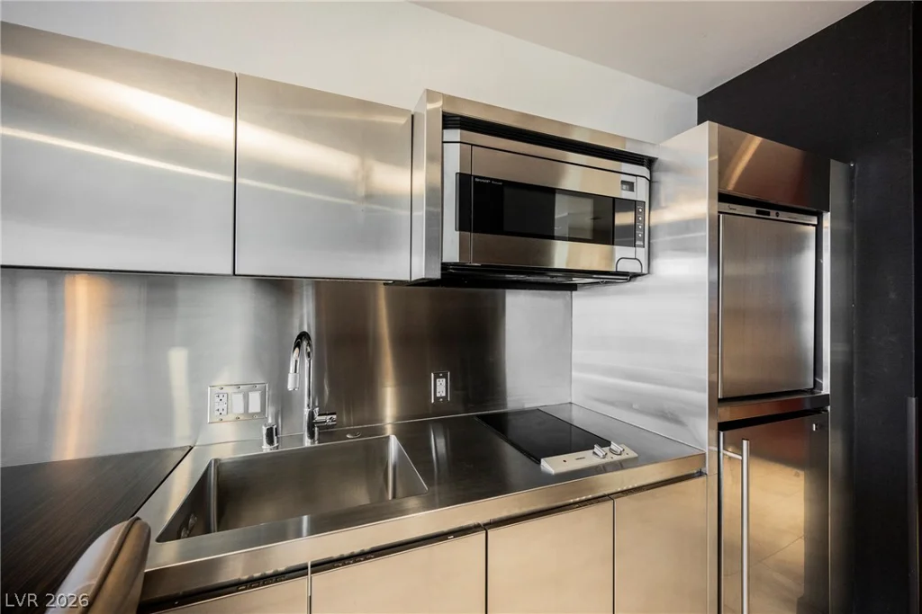 4381 Flamingo, Las Vegas, NV 89103