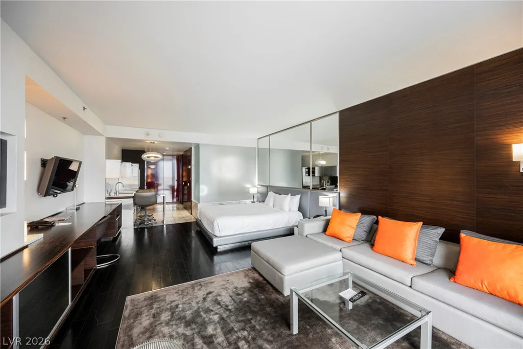 4381 Flamingo, Las Vegas, NV 89103