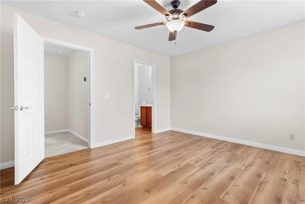 6644 Churnet Valley, Las Vegas, NV 89139