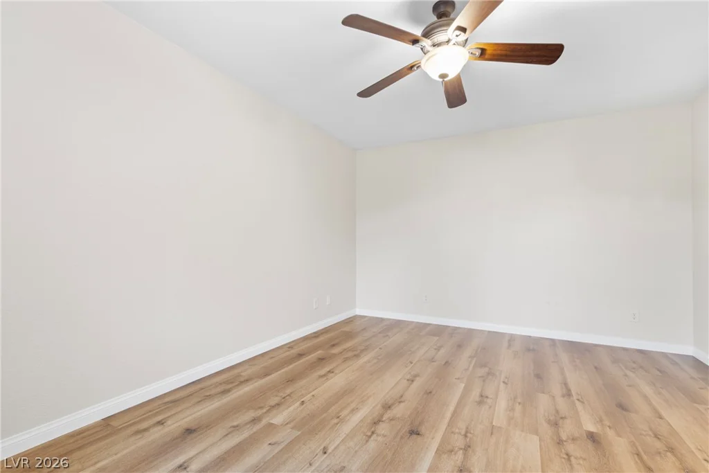 6644 Churnet Valley, Las Vegas, NV 89139