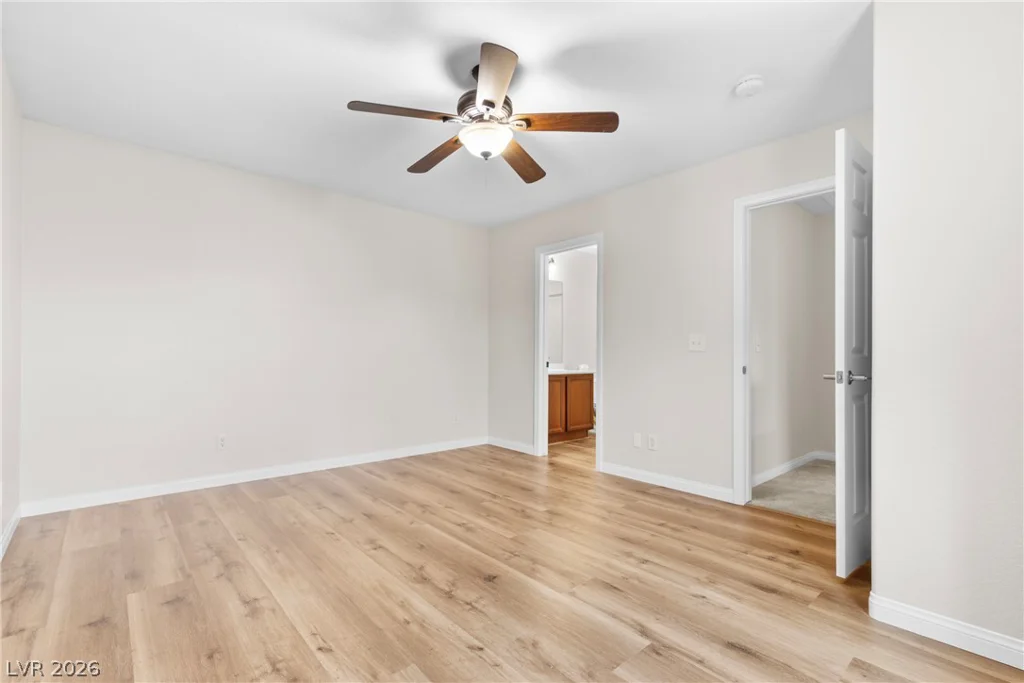 6644 Churnet Valley, Las Vegas, NV 89139