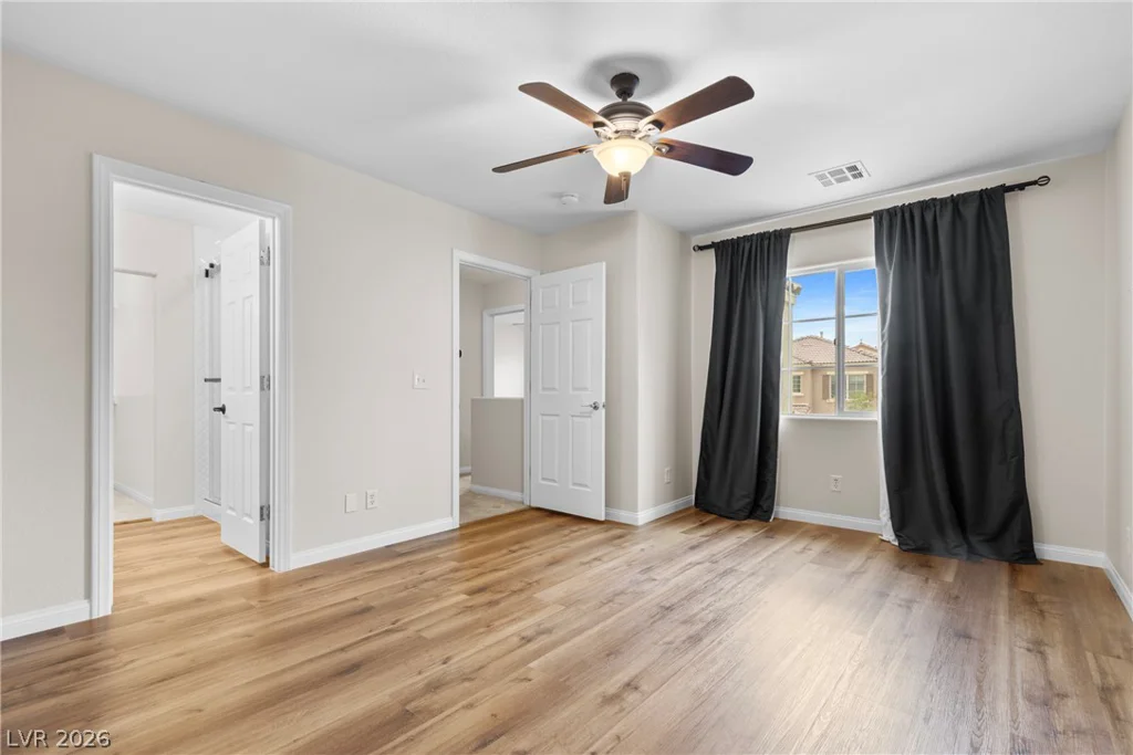6644 Churnet Valley, Las Vegas, NV 89139