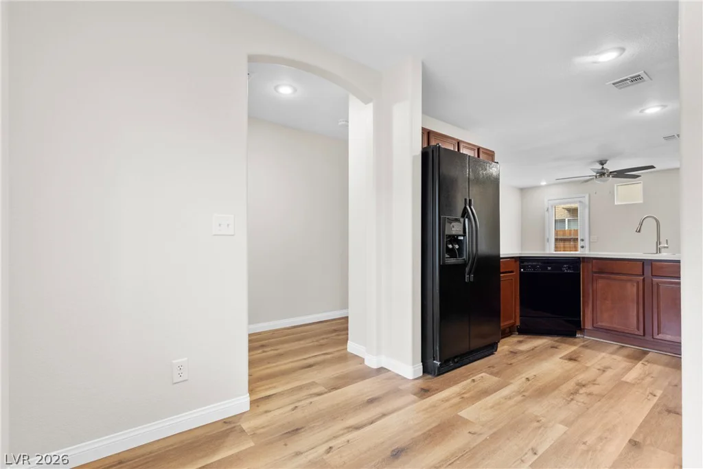 6644 Churnet Valley, Las Vegas, NV 89139