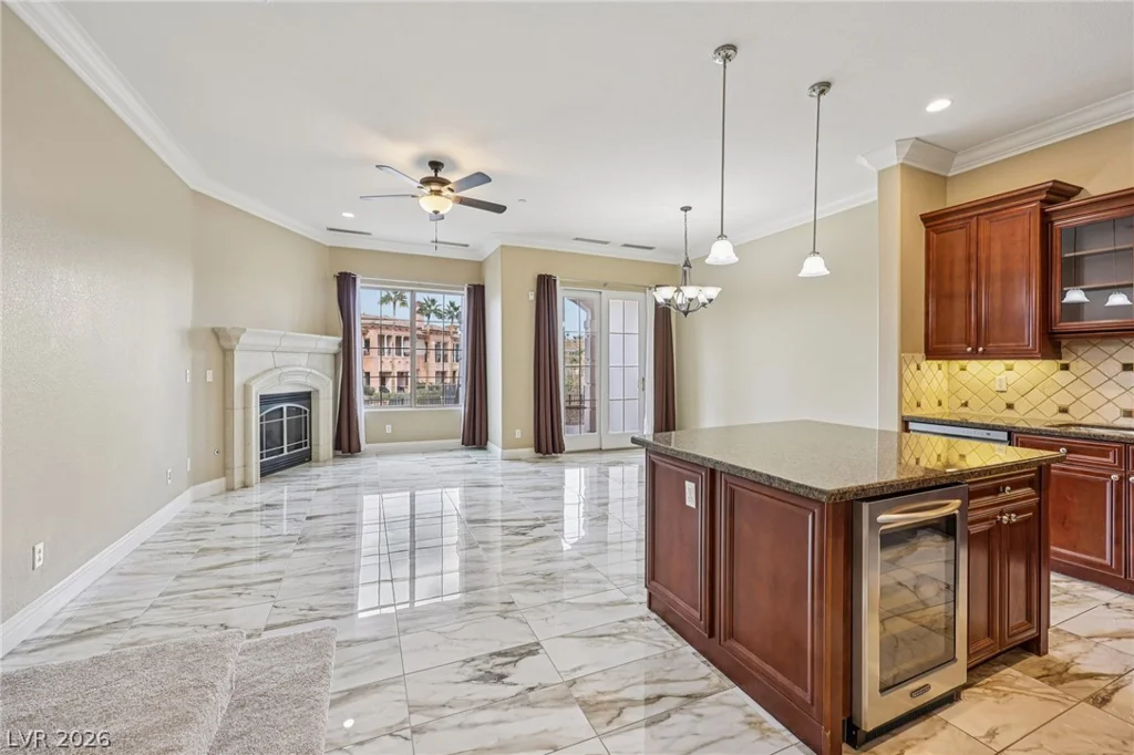 10 Via Vasari, Henderson, NV 89011