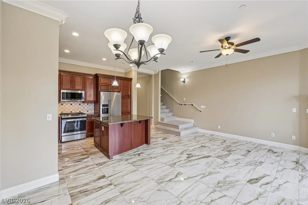 10 Via Vasari, Henderson, NV 89011
