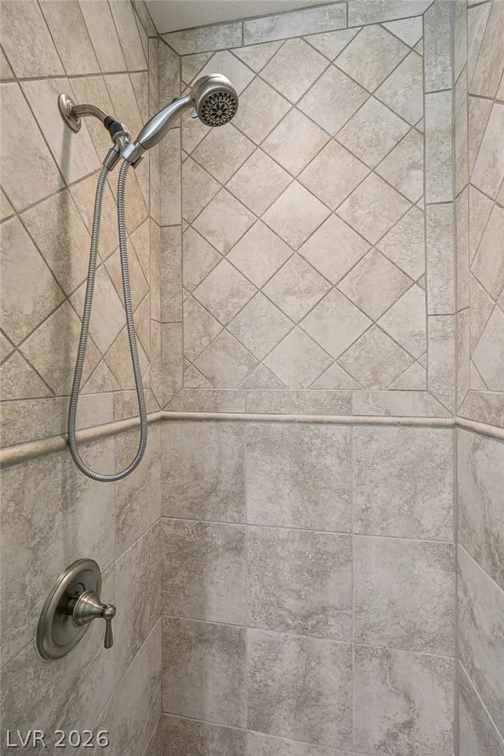 10 Via Vasari, Henderson, NV 89011