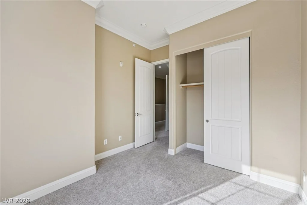 10 Via Vasari, Henderson, NV 89011