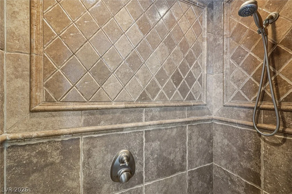 10 Via Vasari, Henderson, NV 89011