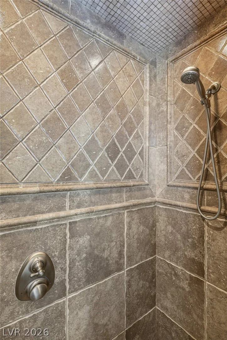 10 Via Vasari, Henderson, NV 89011