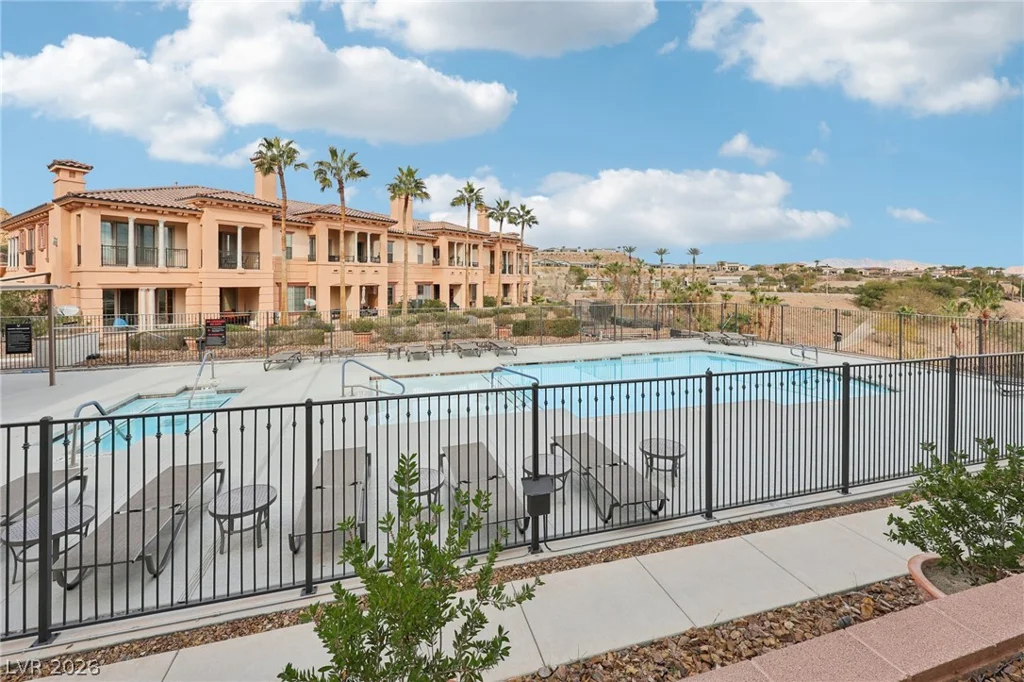 10 Via Vasari, Henderson, NV 89011